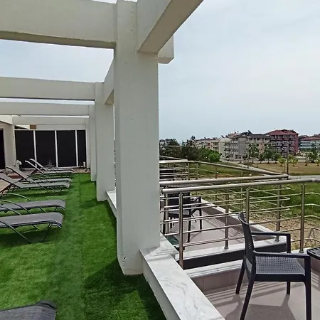 Peloton Hotel 3*