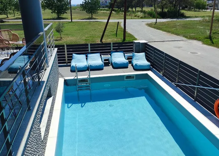 Peloton Hotel