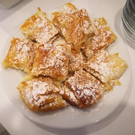 Otel Peloton Paralía