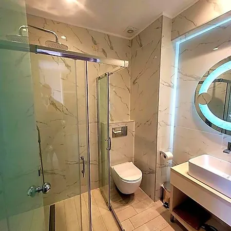 Peloton Hotel