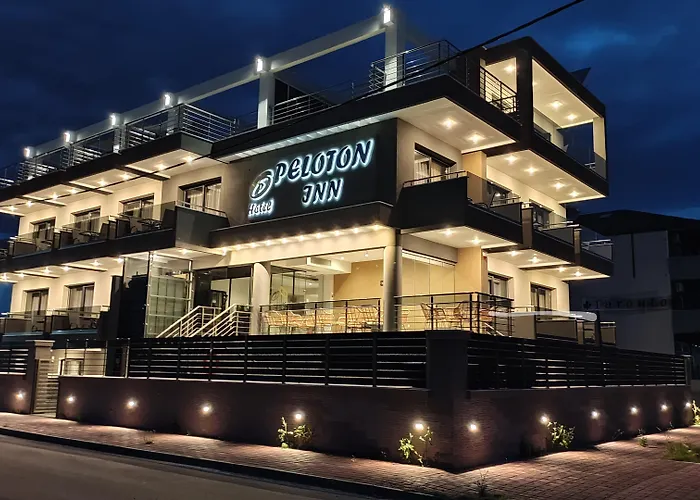 Отель Peloton 3*