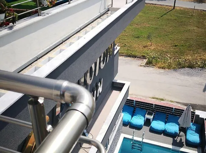 Hotel Peloton Paralía